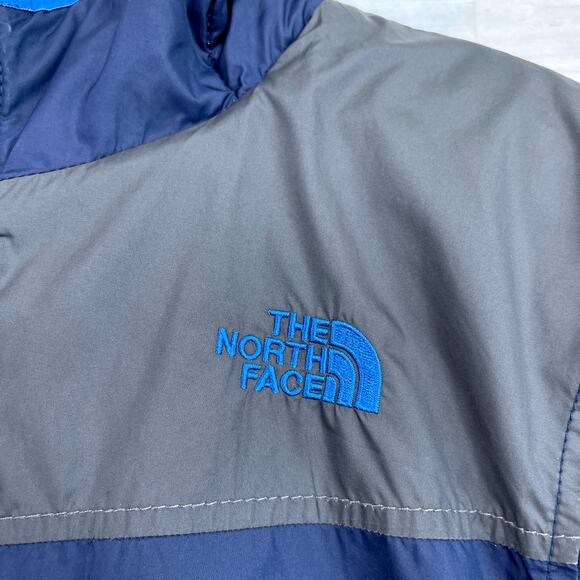 The North Face Reversible Winter Jacket Red Gray Fleece Insulated Boys Medium - Picture 3 of 13
